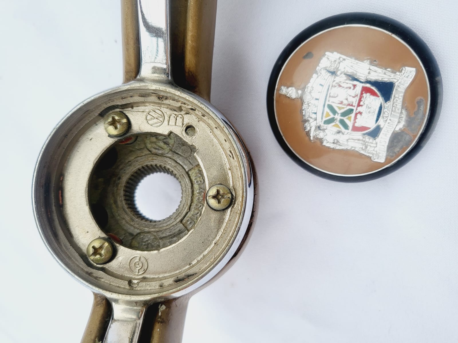 Volante Calice Fusca Marron Monocromático Original Vw